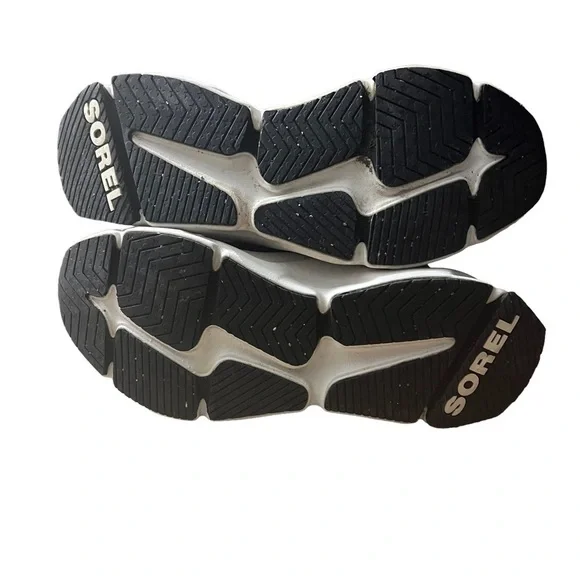 SOREL Kinetic RNEGD Conquest Waterproof Sneaker Black/White Size 6.5 - Picture 8 of 9